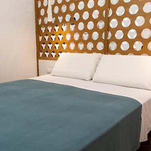 https://taonasi-taormina-city-apartment.sicilyhotelsitaly.net