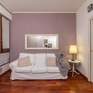 https://apt-cosy.italymilanhotels.net